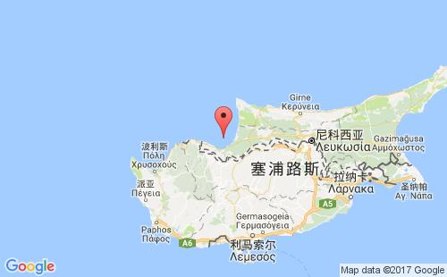 莫尔富湾